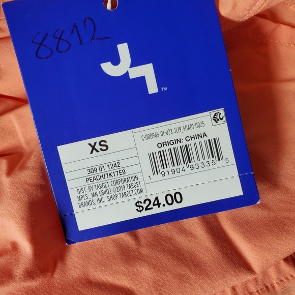 NWT JoyLab Peach Coral Athletic Running Shorts Size XS - Picture 4 of 11